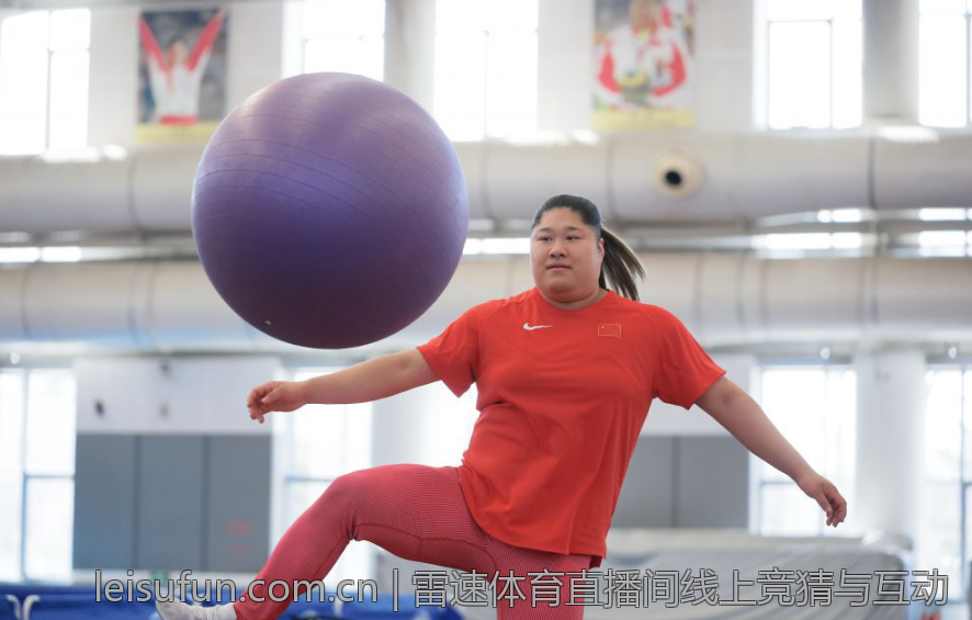 雷速体育直播间线上竞猜与互动